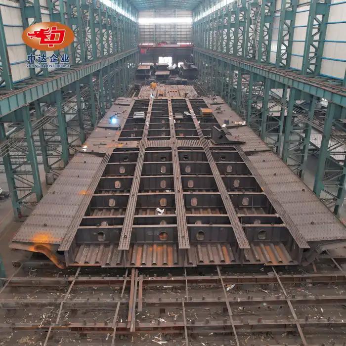 Structural Steel Columns — view 1